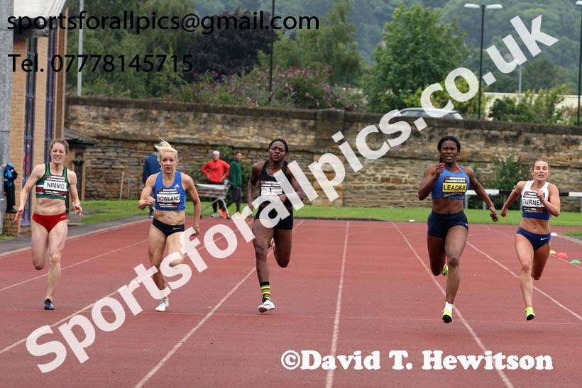 Womens heptathlon 200 metres, EAP International Cominted Events, Hexham. Photo: David T. Hewitson/Sports for All Pics
